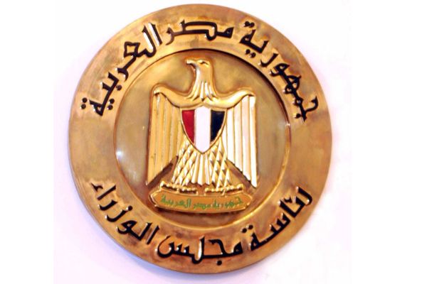 الحكومة تقرر مد تعليق الدراسة لمدة أسبوعين أخرين