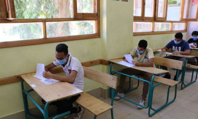 وزارة التعليم: عام 2021 سيشهد 6 امتحانات للثانوية العامة